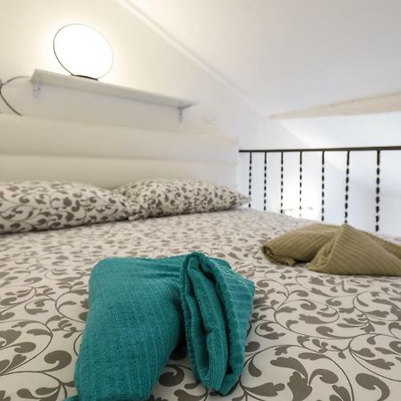 Primopiano - Schiaparelli B Flat Lägenhet Milano Exteriör bild